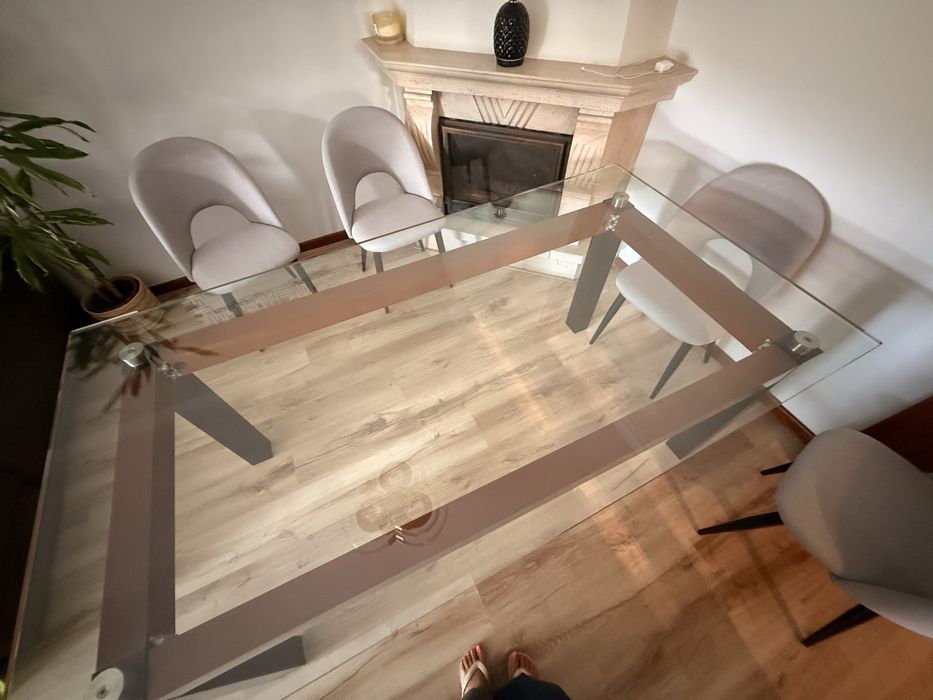 Mesa de sala de jantar