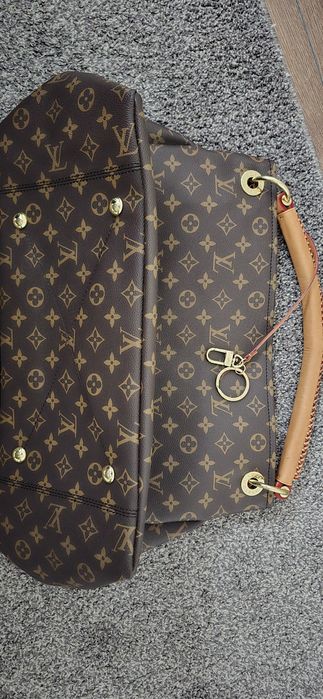 Louis Vuitton ARTSY bag