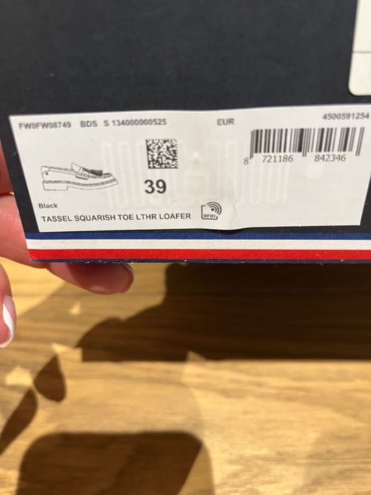 Жіночі чорні шкіряні лофери TASSEL Tommy Hilfiger