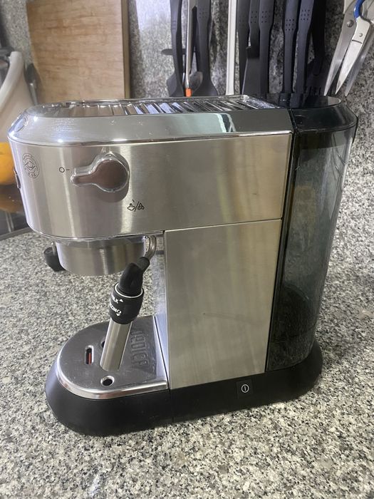 Máquina cafe Delonghi