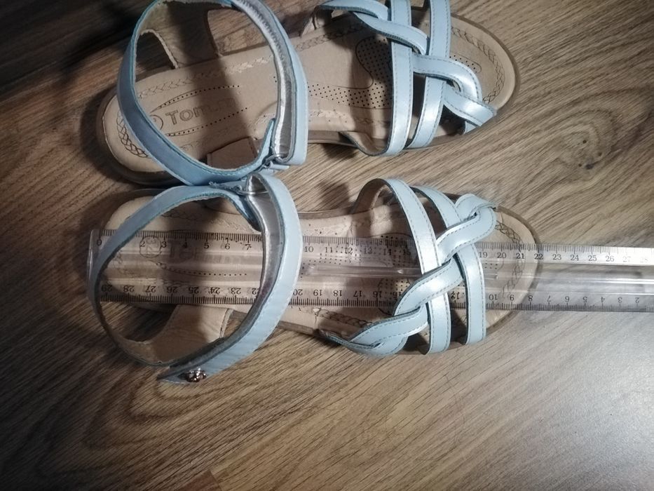 Босоножки для девочки