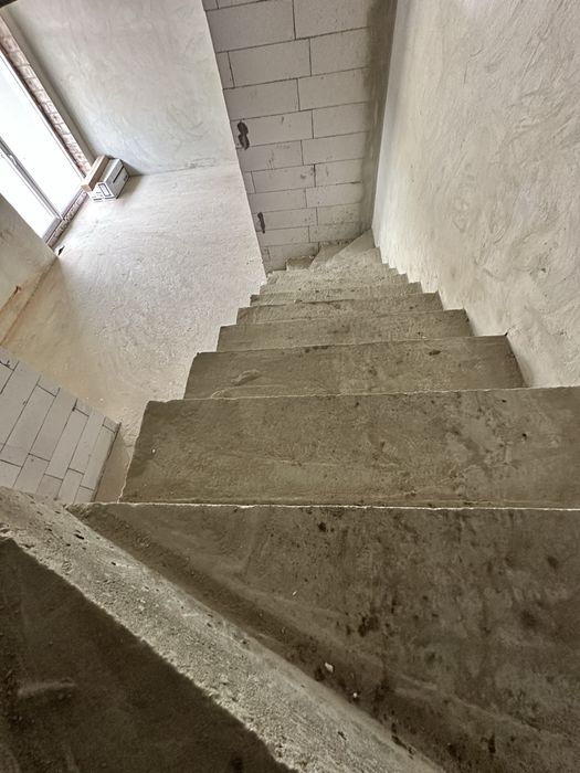 Продаж кутового котеджу Львів Рудно