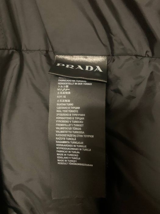 Куртка  пуховік Prada,оригінал,54-56 розмір