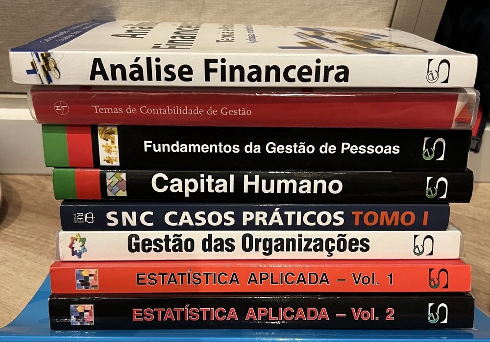 Livros gestão em muito bom estado