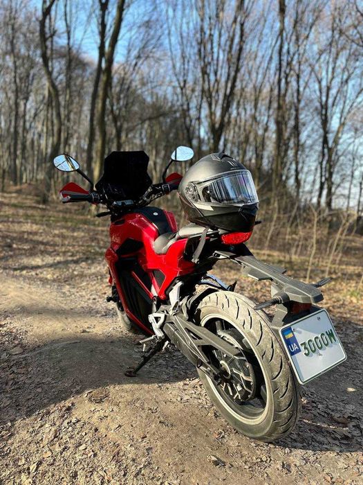 Honda CB 300F 2025