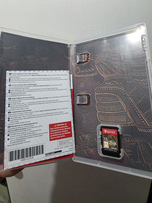 ZELDA - Tears of the Kingdom (Nintendo Switch)