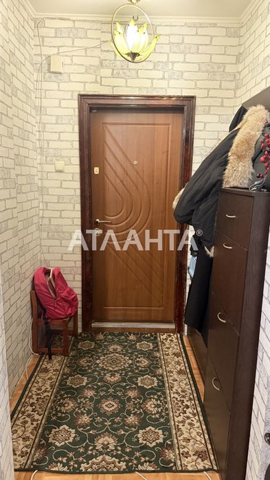 Трикімнатна квартира метро Позняки держ програми