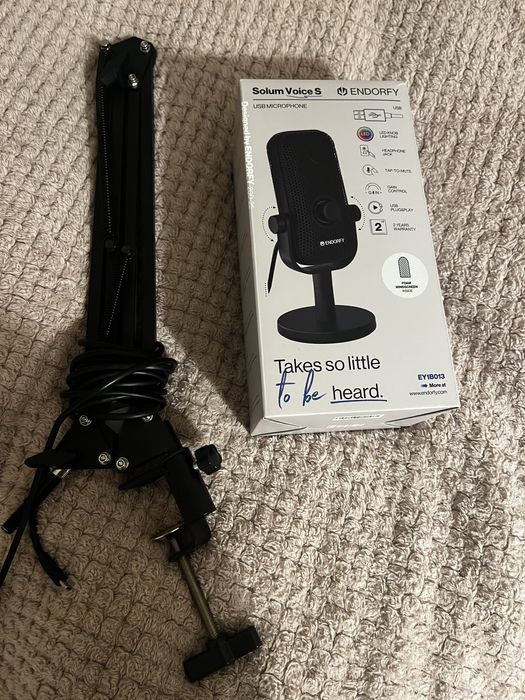 Mikrofon plus uchwyt do mikrofonu