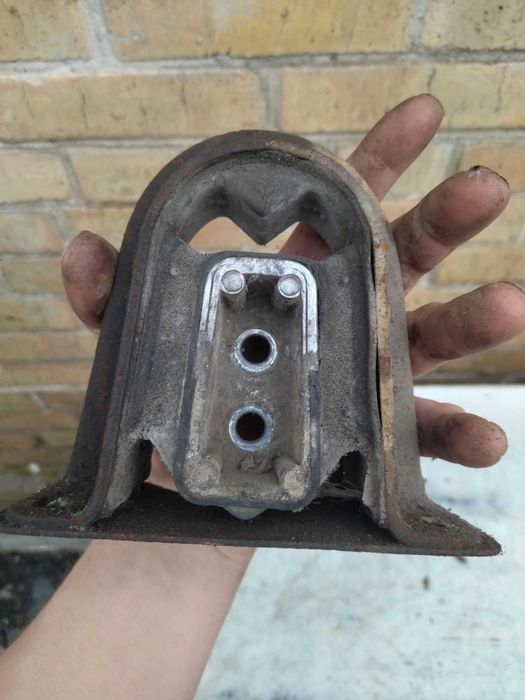 Подушка Редуктора Форд Сиера Скорпио Ford Scopio Sierra Не дорого: 200 ...