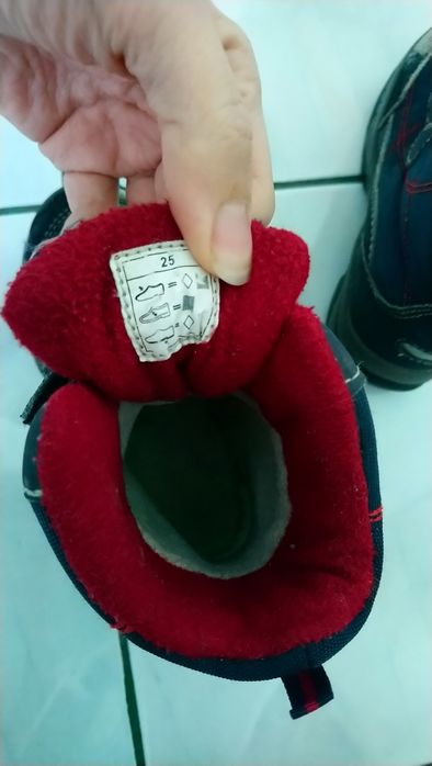 Buty zimowe kozaki r 25