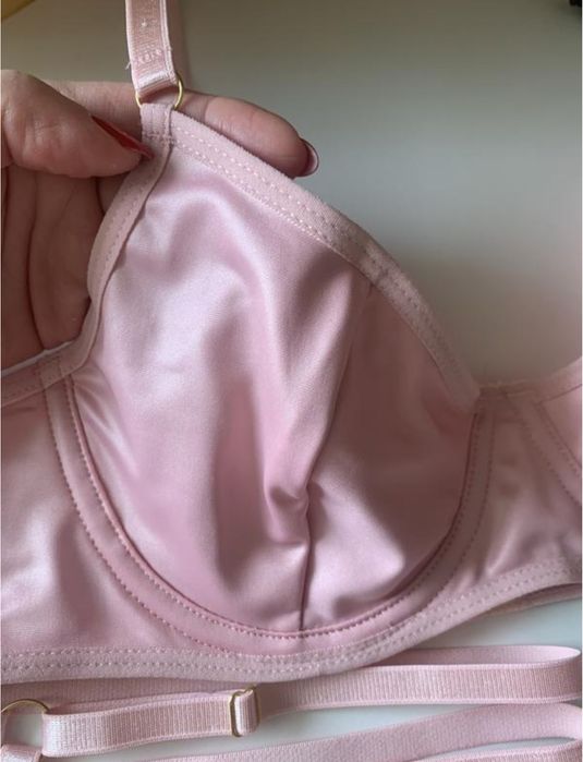 Комплект спідньої білизни з портупеями, нижня білизна