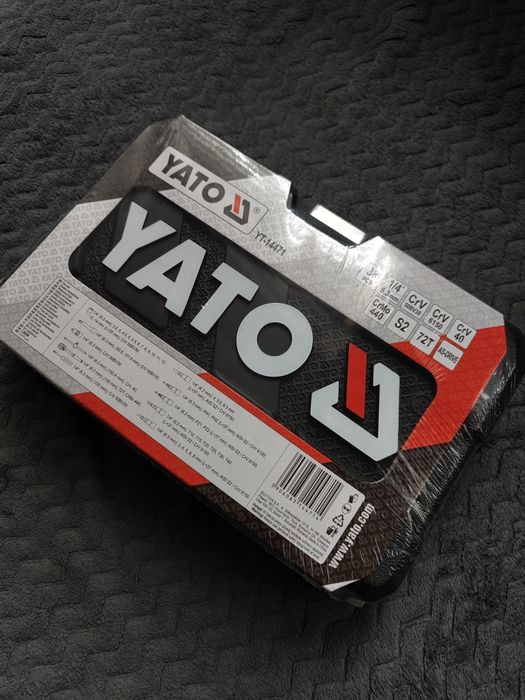 Zestaw kluczy nasadowych YATO YT-14471