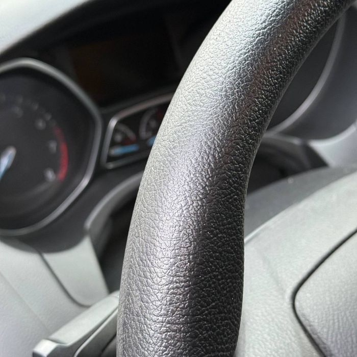 Ford Focus 2016 року, 2.0 бензин, автомат, чорний колір