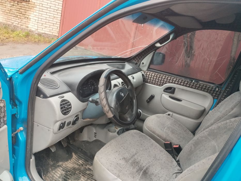 Продам канго пасажир