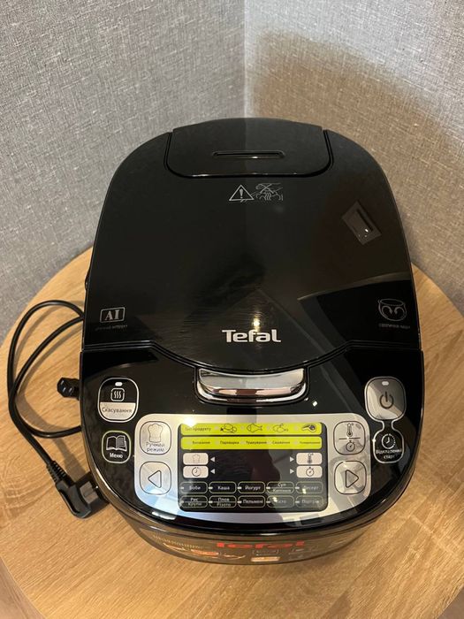 Мультиварка TEFAL Fuzzy Logic PK 815834