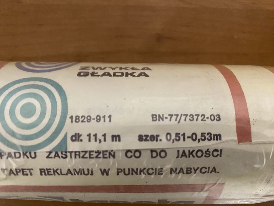 Tapeta z okresu PRL