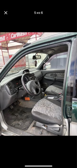 Mitsubishi l-200, 2004 року