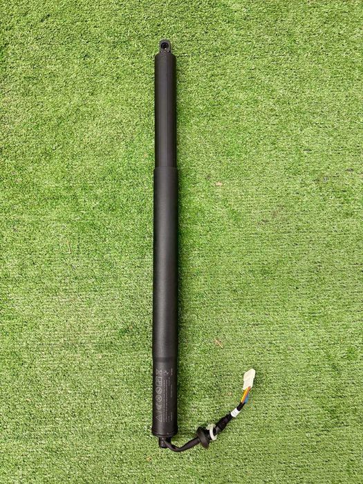 Амортизатор кришки багажника BMW X5 G05 БМВ Г05 ляди привода РАЗБОРКА