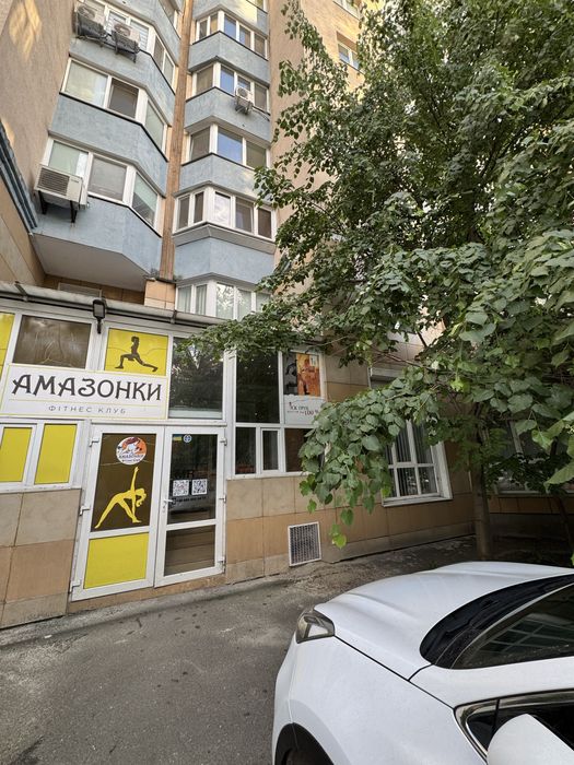 Здам в оренду комерційне приміщення (76 кв.м)