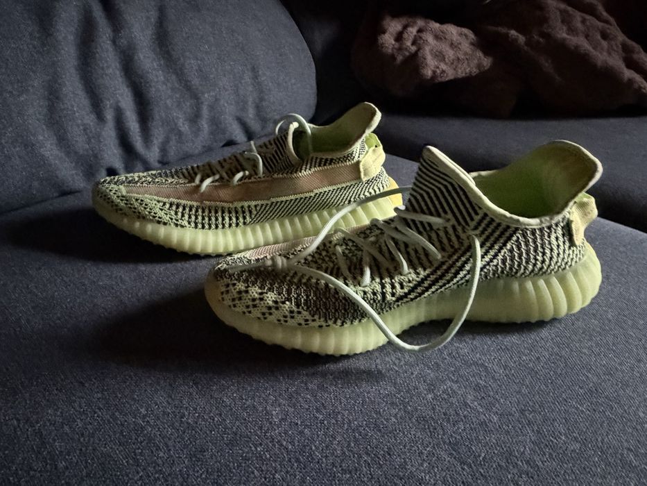 buty Yeezy 350 v2