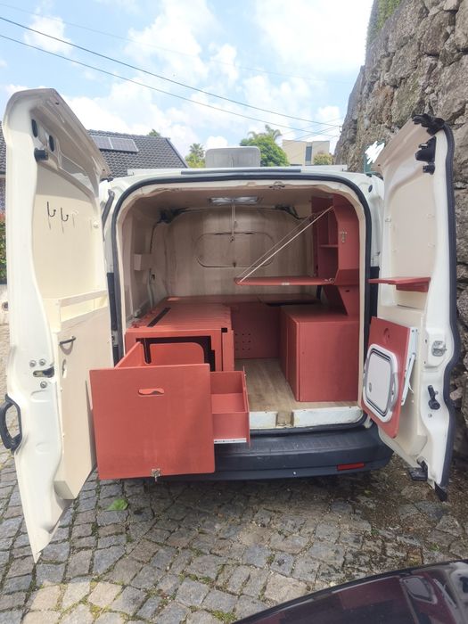 Campervan Fiat Doblô legalizada