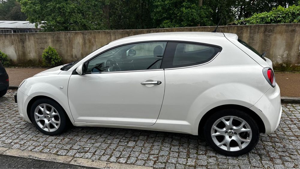 Alfa Romeo MiTo 1.3 JTD Progression - Económico e Desportivo