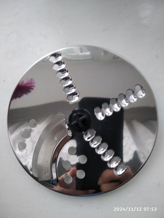 Блендер Scarlett по частинам не робочій