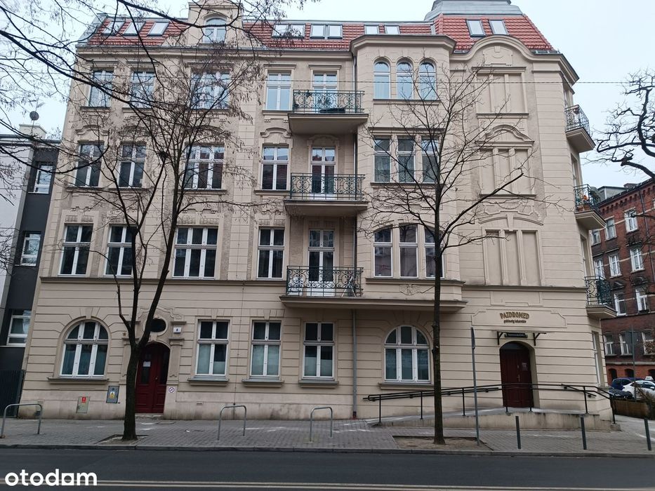 REZERWACJA-Kawalerka z oddzielną sypialnią Łazarz