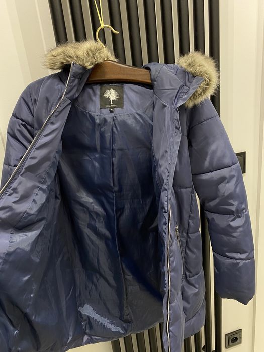 Kurtka zimowa Carry Casual z futerkiem M granatowa basic