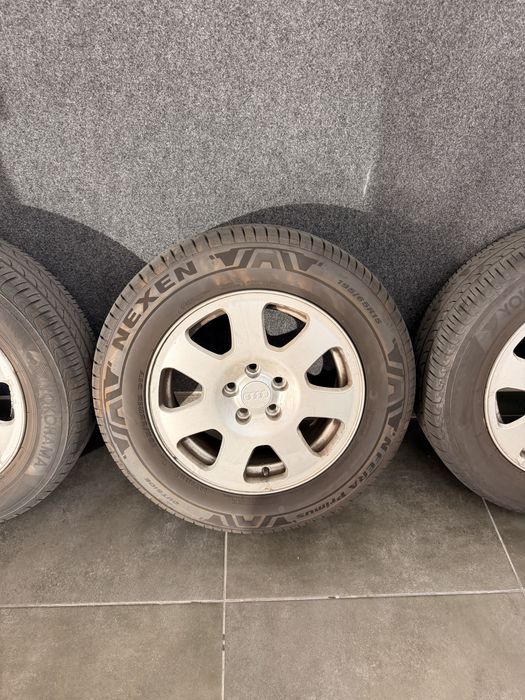 Jantes  especiais Audi  15 Polegadas com pneus