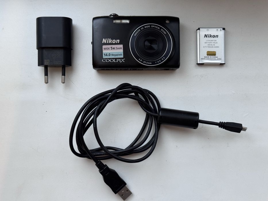 Цифровой фотоаппарат Nikon Coolpix S3100