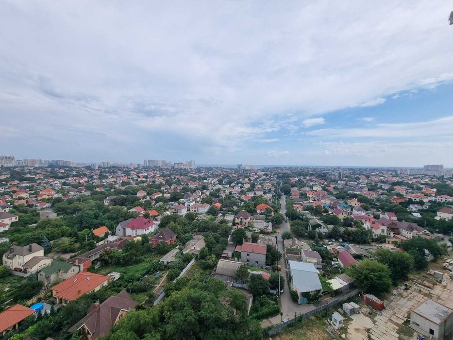 Просторная трёхкомнатная в Альтаире.