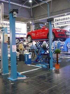 Podnośnik śrubowy dwukolumnowy HOFMANN MTF 3000 do 3 ton