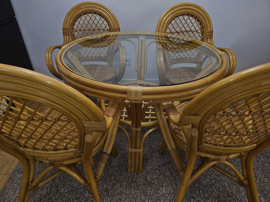 Stół + krzesła rattan