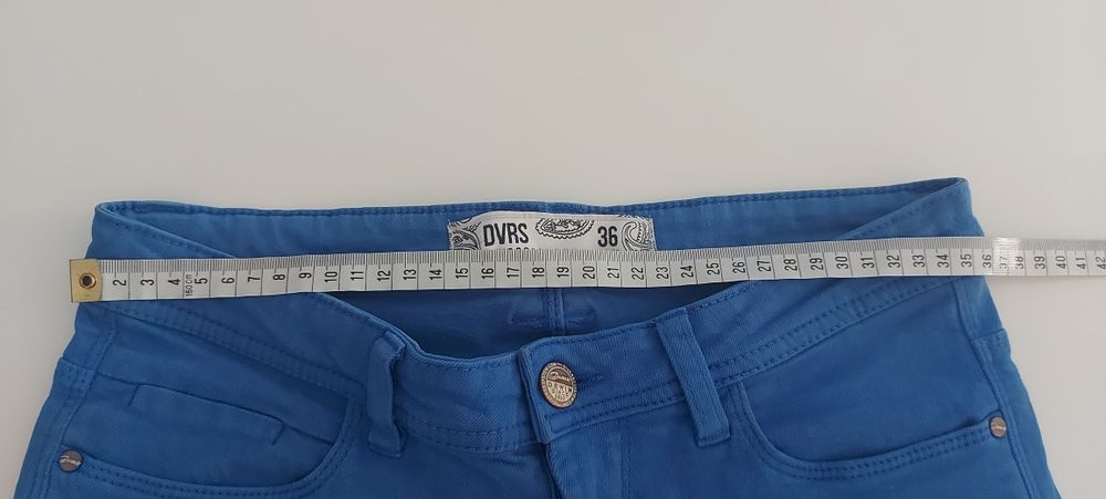 Niebieskie spodnie Diverse rozm. 36