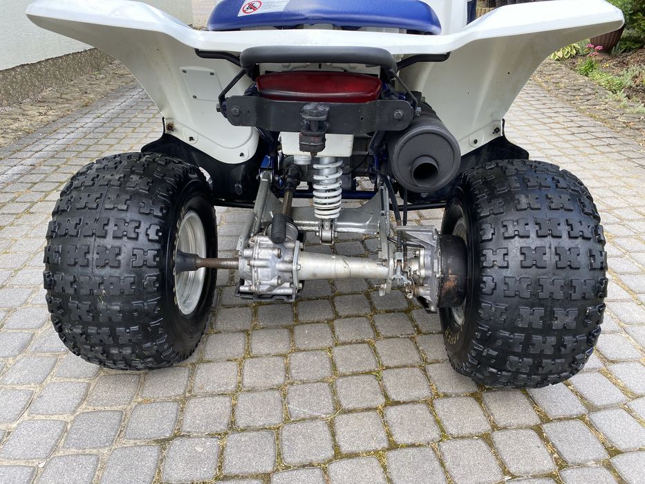 Suzuki Ltz 250 wsteczny
