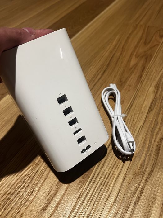 Apple AirPort Extreme (6. generacji / model A1521)