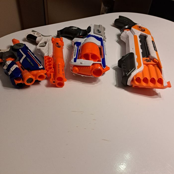 Pistolety Nerf- 4 sztuki
