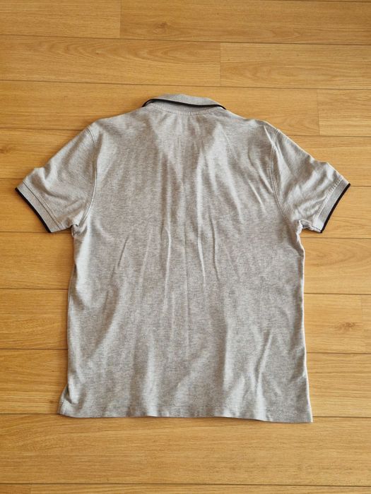 Polo Cinzento Love Moschino (Tamanho L)