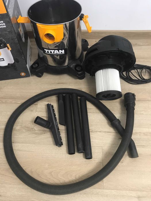 Пилосос для вологого та сухого прибирання Titan TTB775VAC 1400 Вт 20 л