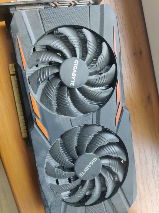Karta graficzna GeForce GTX 1050ti dual fan