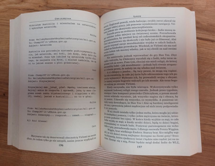 Książka Cień olbrzyma Orson Scott Card