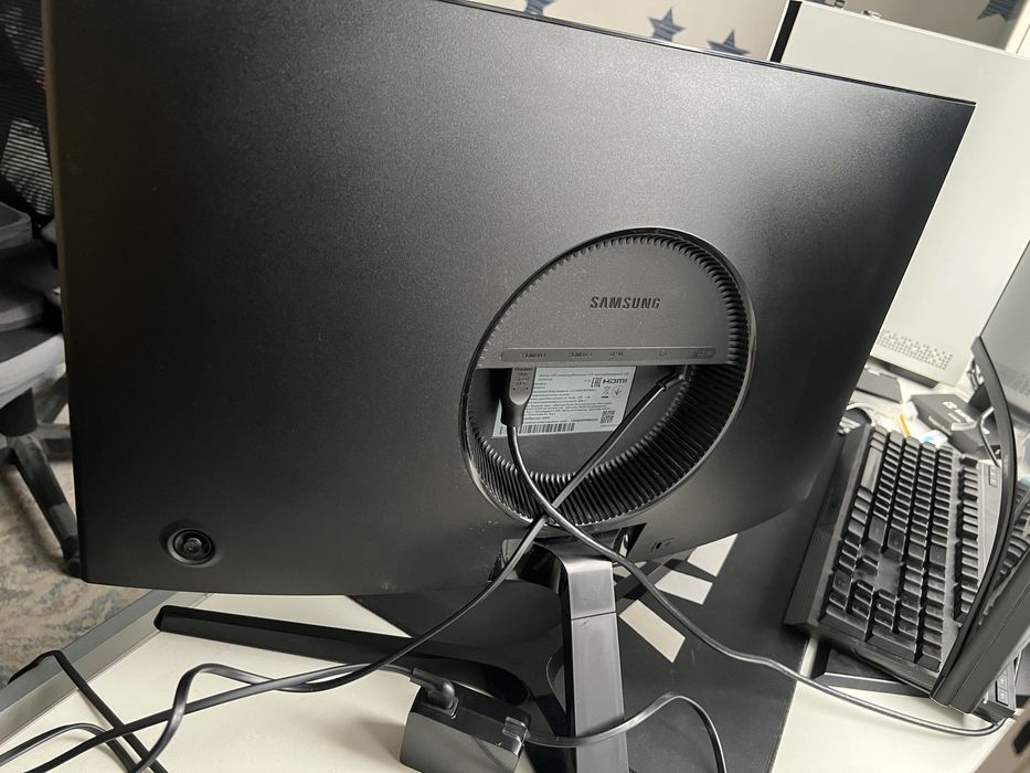 Монітор 23.5 Samsung C24RG50 144Hz