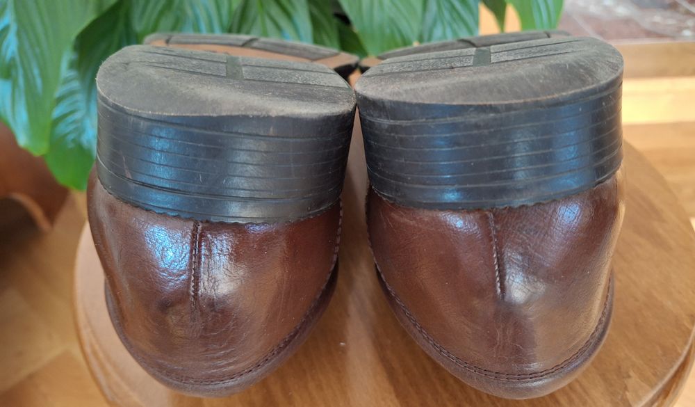 Pantofle męskie skóra brąz Clarks Eu 41,5 uk 7,5