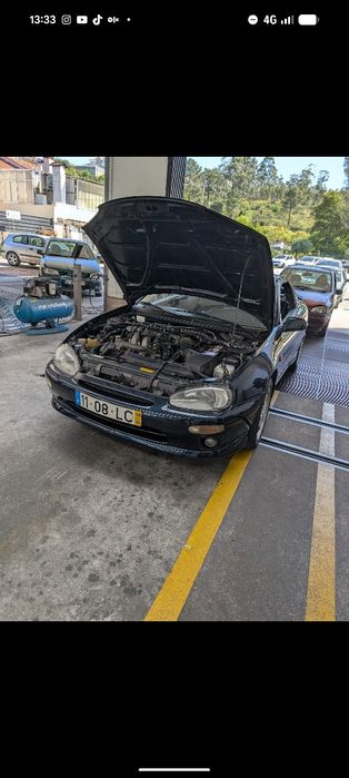 Mazda mx3 v6 vendo