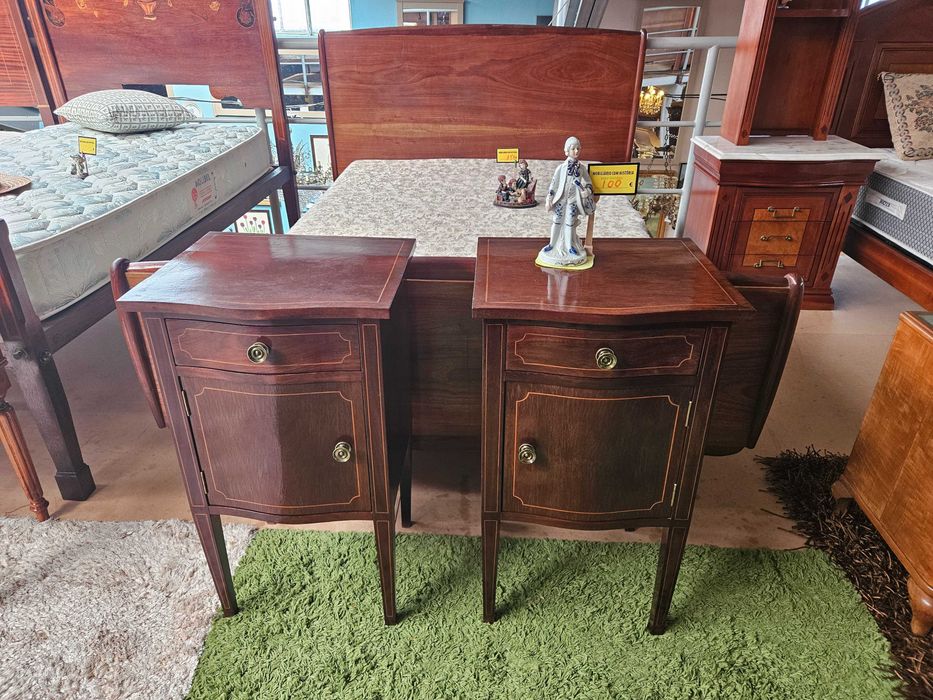 D. Maria-Style Nightstands – Unit Price – Good Condition64285551036034120