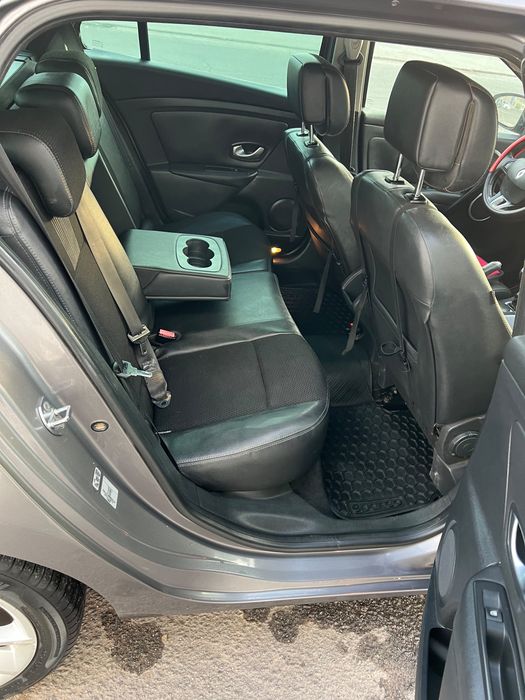 Renault Megane 1.5 dCi (2009) – 180.000 km – Excelente Estado