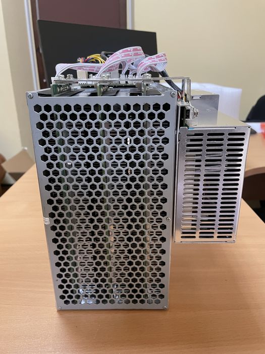 Біткоін Asic майнер Innosilicon T2T 30Th/s + БЖ