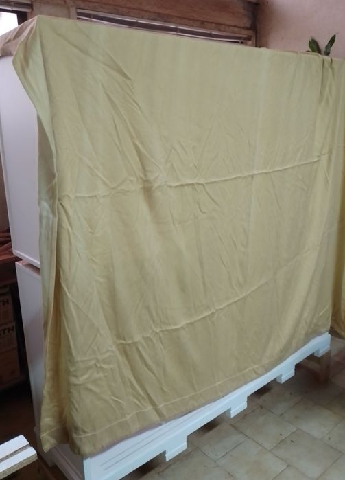 Tecido para cortinas ou estofos