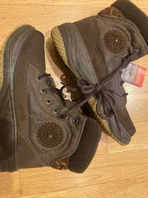 Nowe Ocieplane Buty-Kozaki Sznurowane rozmiar 42 W-wa